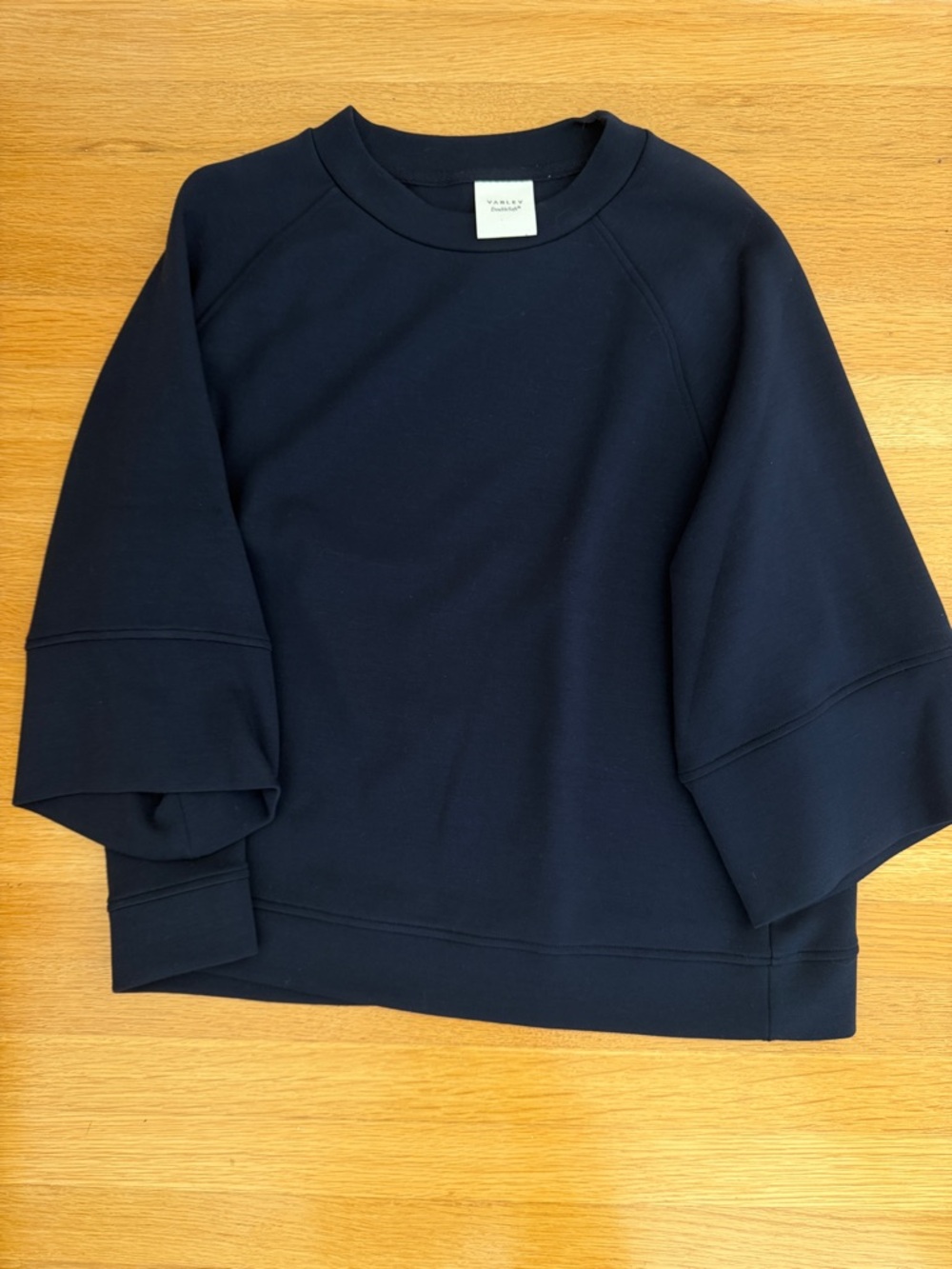 Varley DoubleSoft Navy Sweatshirt: Like new!